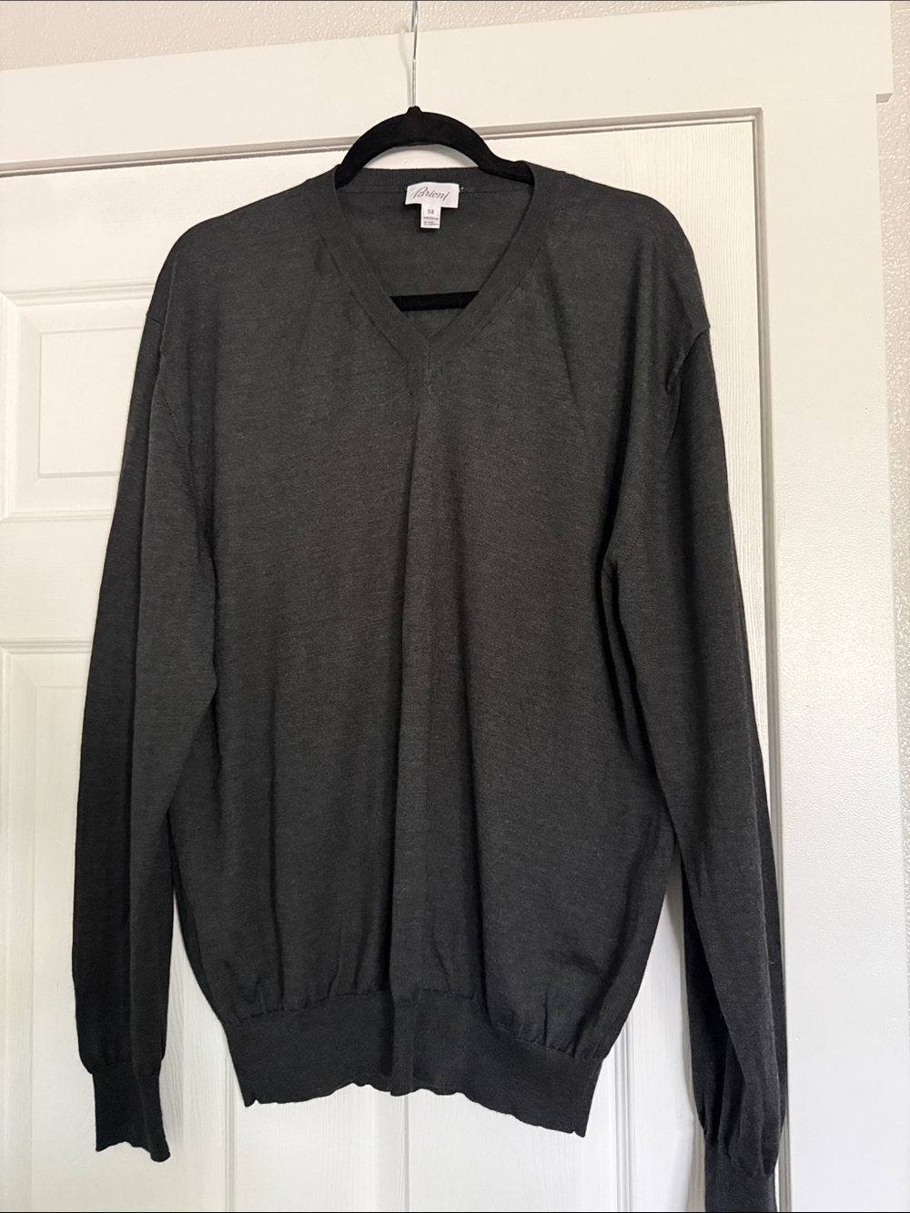 Brioni Italian wool cashmere silk Men's V-Neck Sweater Charcoal Gray size EU 58